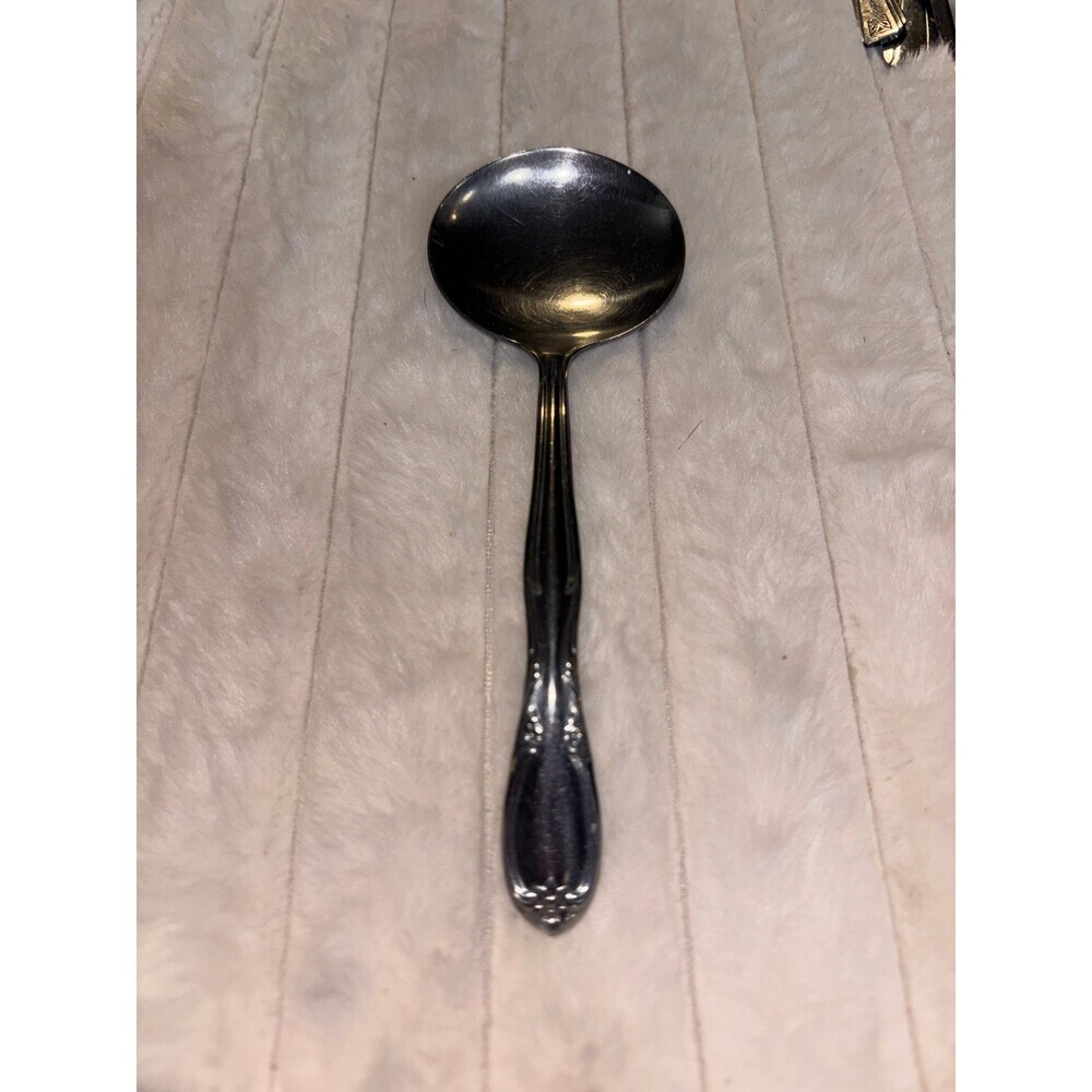 Vintage Superior Stainless USA Chapel Hill Solid Gravy Ladle Sauce Spoon 6.75"